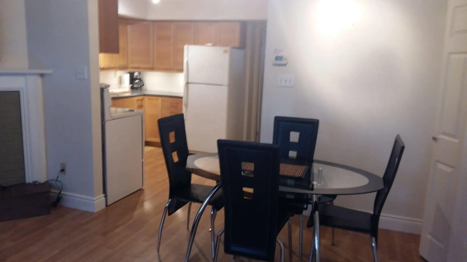 Toronto Furnished Living- Pembroke Lejlighed