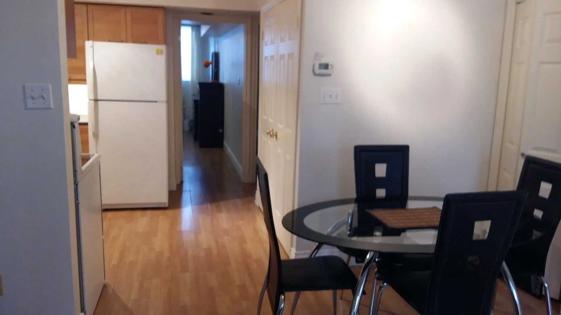 Toronto Furnished Living- Pembroke Apartment